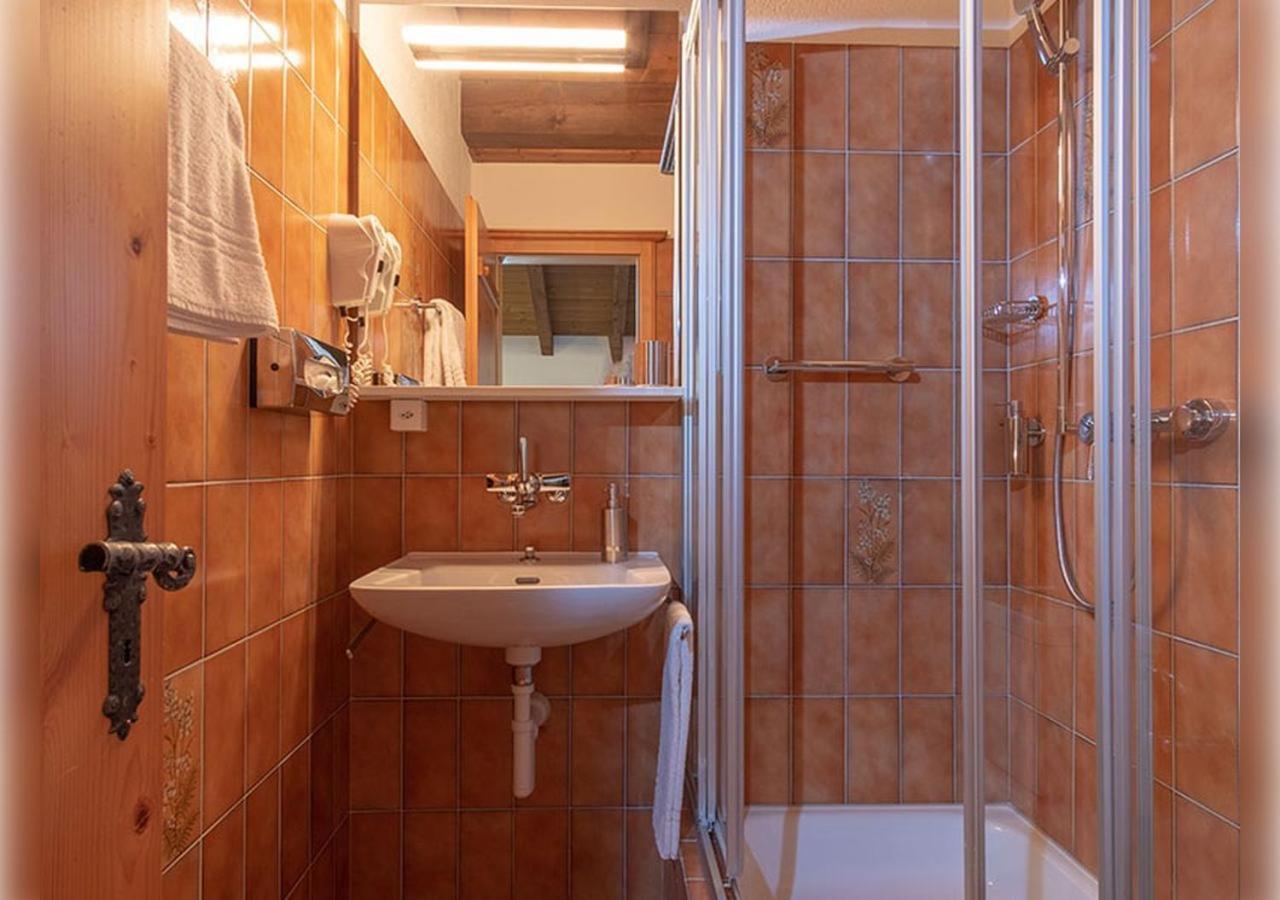 Madrisa Lodge Klosters Habitación foto